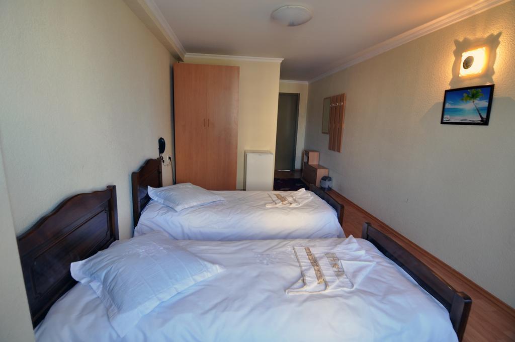 Sun Rise Hotel Тбилиси Номер фото