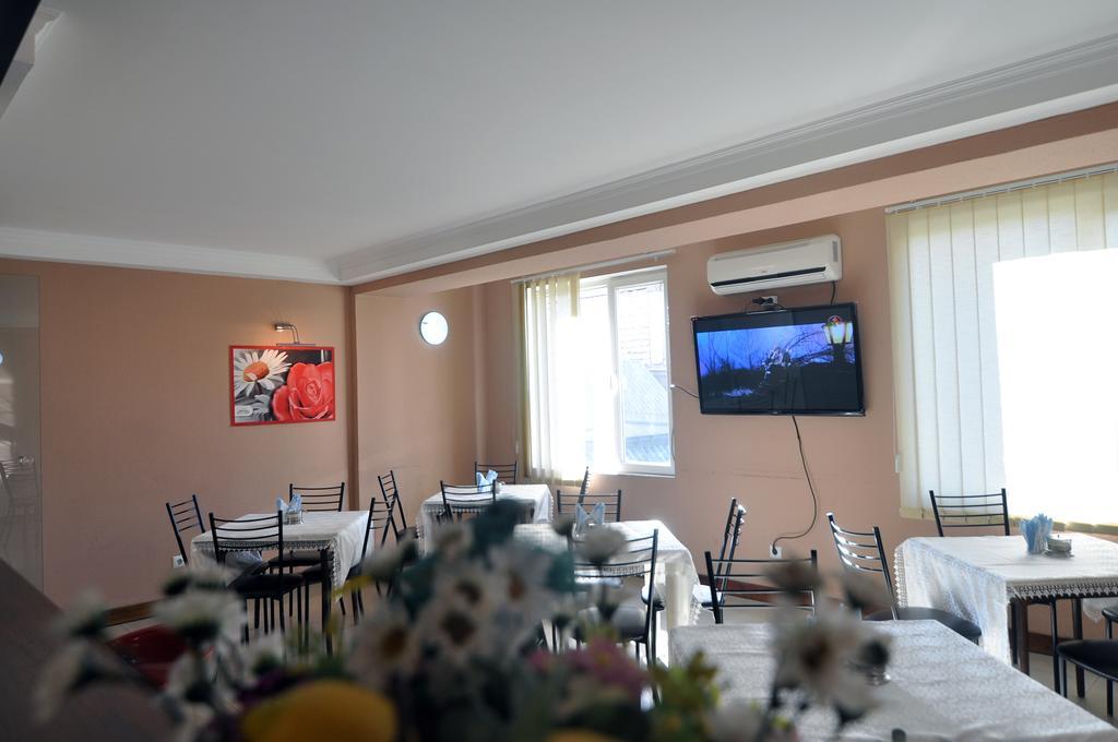 Sun Rise Hotel Тбилиси Экстерьер фото