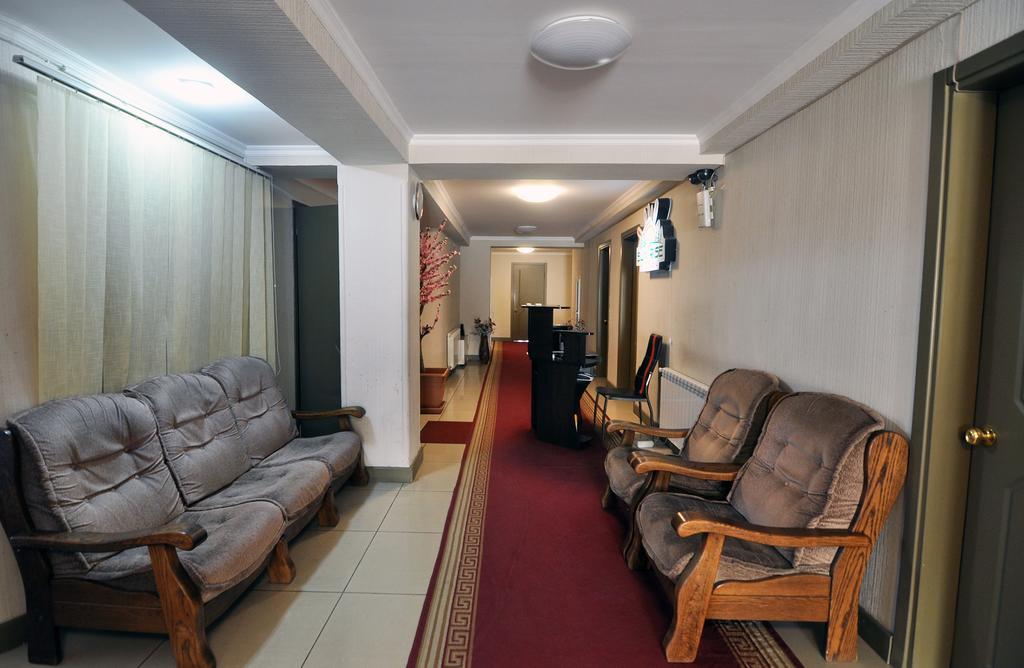 Sun Rise Hotel Тбилиси Экстерьер фото