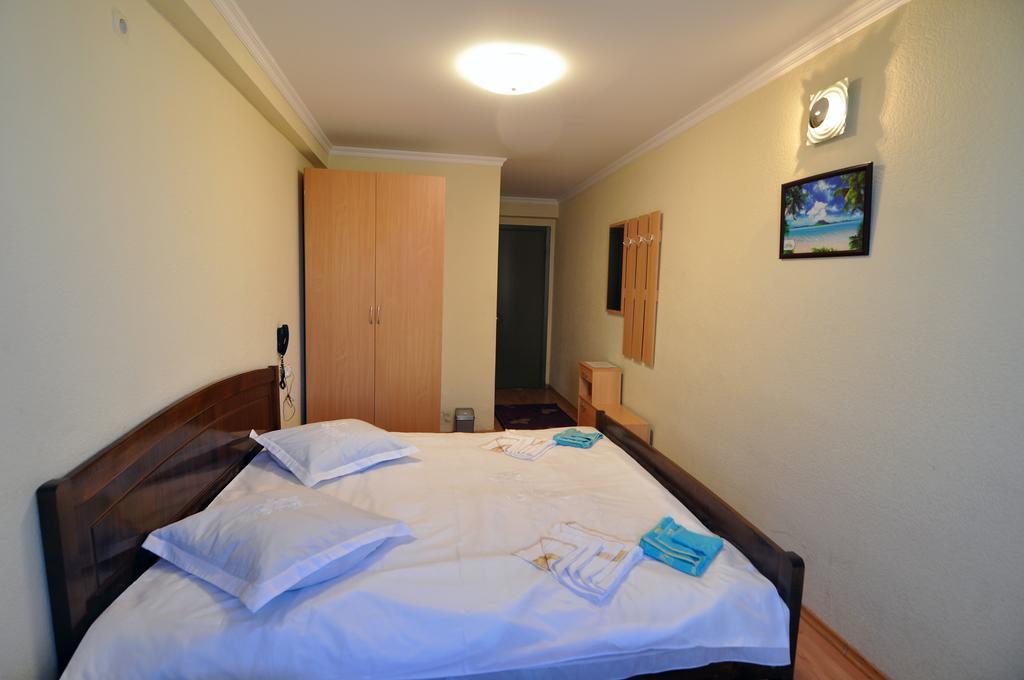 Sun Rise Hotel Тбилиси Экстерьер фото