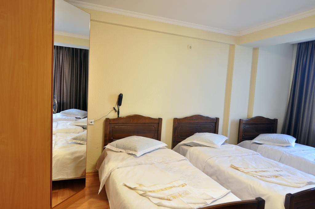 Sun Rise Hotel Тбилиси Номер фото